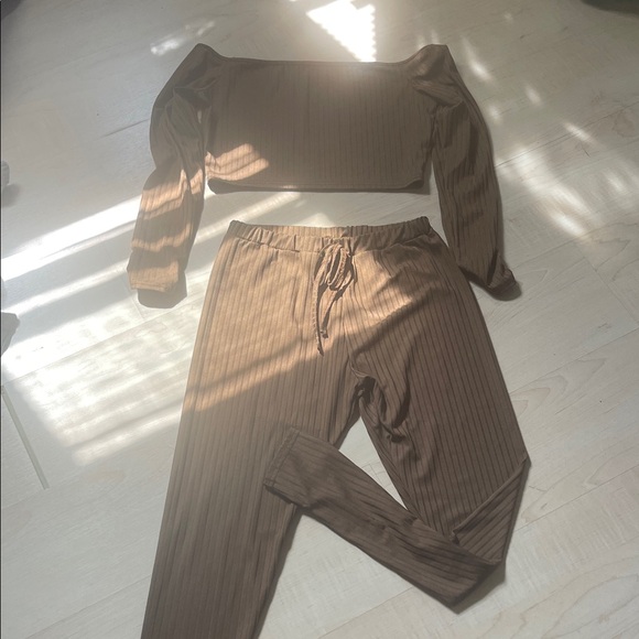 Brown Ribbed Two-Piece Set - Picture 1 of 1